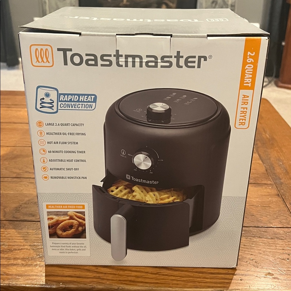 Toastmaster 2.6 Quart Air Fryer-Black. Item is brand new in original packaging. - Picture 5 of 7